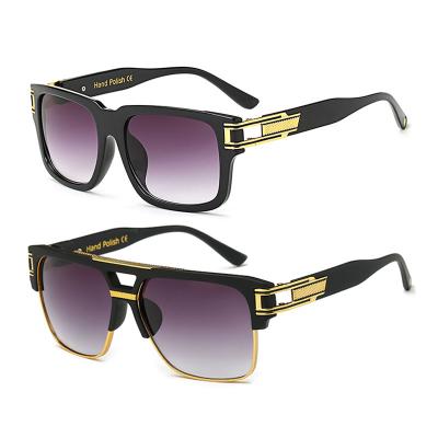 China High Quality Europe Stylish Cool Men's Oversized Sunglasses For Sale Color And PC Frame Sun Glasses for sale