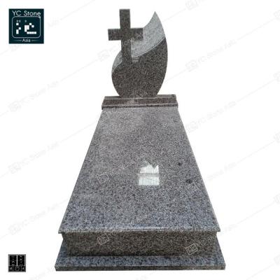 China EUROPEAN Wholesale European Polished Monument And Cheap Cross Headstone Granite Grave Monument for sale