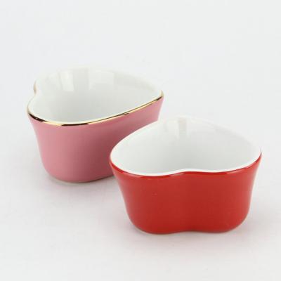 China Sustainable Red And Pink Heat Shape Ramekin Bowls / Snack Shaving Bowl for sale