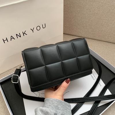 China 2021 Fashion Women's Bag Autumn Winter New Single-shoulder Minority Design Cross-body Trend Women's Literary Handbags for sale