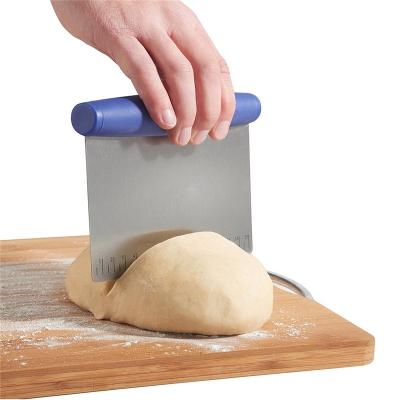 China Yuming Factory Sustainable Stainless Steel Pastry Scraper / Pastry Cutter for sale