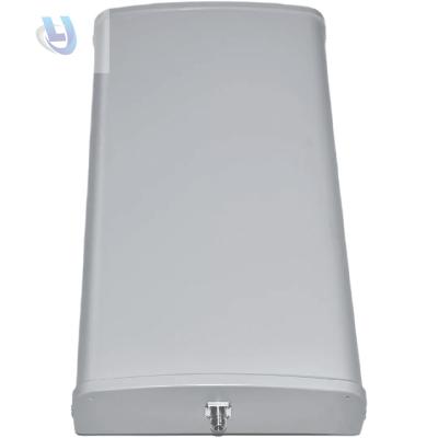 China Hot 2G 3G 4G WiFi 800-2700MHZ12-14DBI single-polarization dish antenna LYFH-8027 for sale