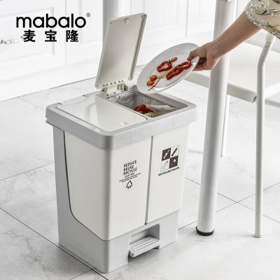 China Stocked Made In China Multifunctional Plastic Floor Standing Trash Can Sorting Bin Sorting Garbage Recycling Station for sale