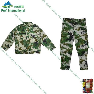 China Polyester / Cotton Military Camouflage Uniform Men Packs Clothing Mixed Second Hand Used Clothes Used Clothes Bales In New Jersey for sale