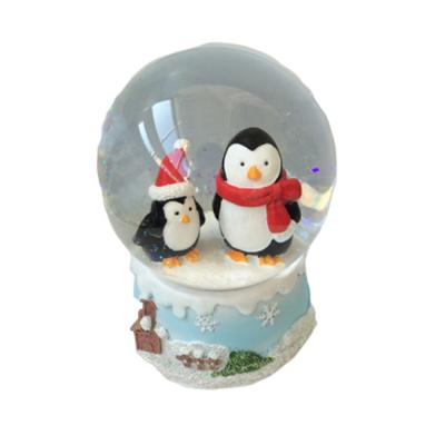 China Europe High Quality Polyresin Souvenir Glass Snow Globes for sale