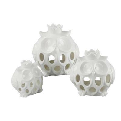 China ECO-frendly unique hollow out design decorative white ceramic owl candle holder for sale