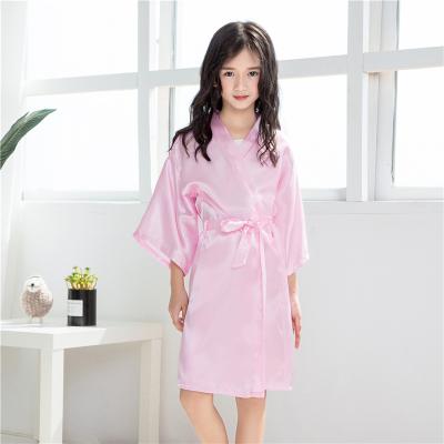 China Wedding Stain Pure Silk Kimono Robe Gowns Breathable Kimono Bathrobe Birthday Party Spa Bridal Kids Sleepwear Breathable Long Robe for sale