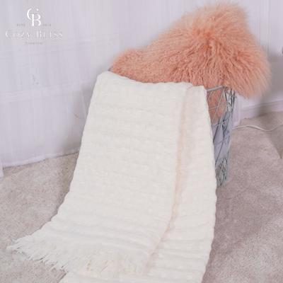 China Bliss Soft Touch Decorative Comfortable Anti-Static Waffle Throw Blanket For Home Bed And Sofa for sale