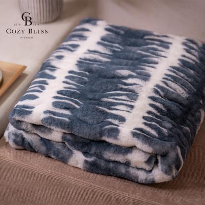 China Bliss Sea Blue Faux Fur Home Cozy Mink Fleece Blanket Fluffy Fuzzy Throw Blanket For Living Room for sale