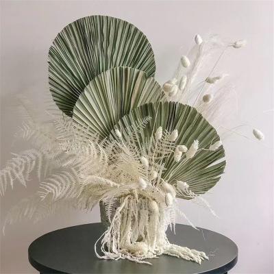 China Wedding Christmas Wall Decoration E07517 Home Hot Sale Palm Bouquet Pampas Grass Dried Package Colorful Dried Bouquet Small Wall Decoration For New Year Home Hotel for sale