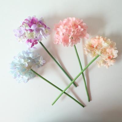 China S07354 Wholesale Eco-friendly Silk Mini Hydrangeas Artificial Flowers Hydrangea Flower Wedding Flower Hydrangea For Wedding Decorative for sale