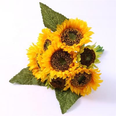 China T361 Celebration Sunflower Artificial Bouquets Floral Advantage Plastic Plants With Stem Faux Silk Sunflowers For Wedding Party Home Decor for sale