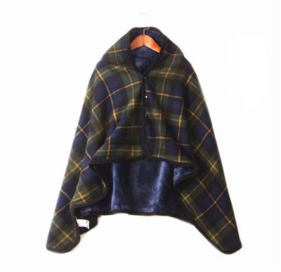 China Top Quality Portable Widely Used Office Warm Women's Travel Custom Plaid Flannel Shawl Striped Blanket for sale