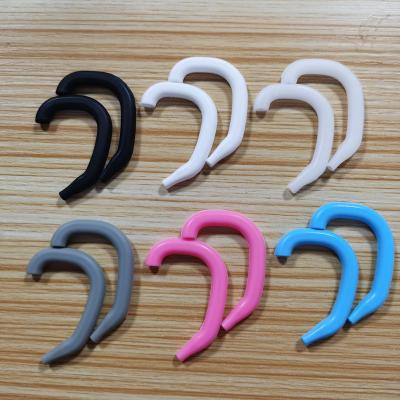 China Viable Facemask Ear Hooks Buckle Comfortable Soft Silicone Ear Band Face Mask Adjustable Extension Hooks For Adult Kids for sale