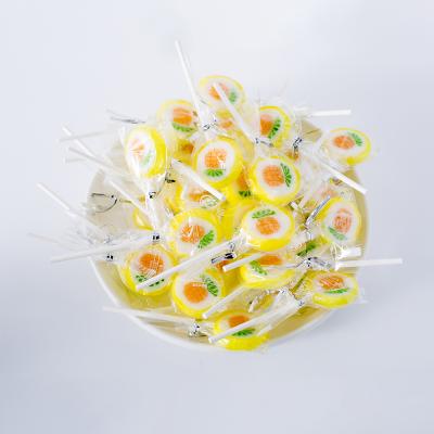 China Natural Pineapple Lollipop Fruit Shape Lollipop Candy for sale