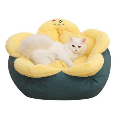 China Mechanical Petals Cat Sofa Cute Soft Wash Bed for Pomeranian Dog Kennel Cat Sleeping Mat Dog Kennel Teddy and Small Flower for sale