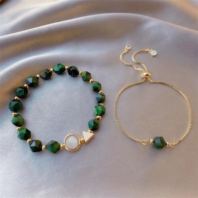 China New Korean Simple Green Fashion Vintage Suit Bracelet Elegant Women's Open Bangle Jewelry for sale