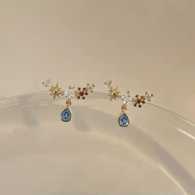 China New Arrival FASHIONABLE Crystal Blue Snowflake Star Stud Earrings For Women Crystal Jewelry Fashion Shiny for sale