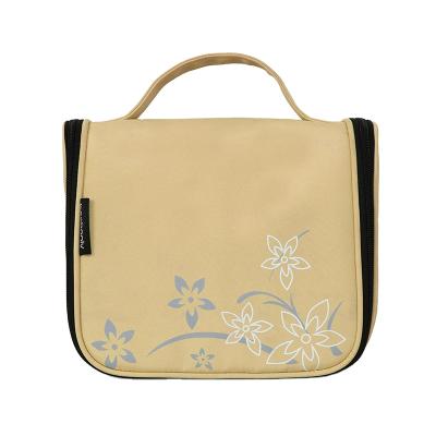 China Lady Large-capacity Cosmetic Makeup Organizer Bag Travel Cosmetic Bags or Pouches for sale