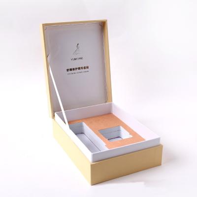 China Recyclable Rigid Hinged Cosmetic Face/Lip/Body Cream Set Perfume Packaging and Gift Cardboard Lid Packaging Boxes for sale