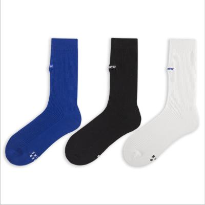 China High Quality Breathable QUICK DRY Solid Color Sports Man Socks and Women Dress Gifts for Men Long Fashion Socks for sale