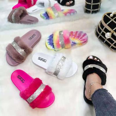 China Fashion trend women's fur slippers summer outdoor and indoor fur sandals hairy slippers for sale