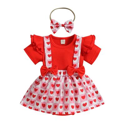 China Anti-wrinkle heart printed babies rompers and skirts cute toddlers clothes infants short clothing sets with headband for sale