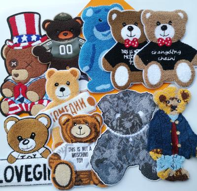 China Other GUGUTREE Embroidery Big Bear Patch Cartoon Animal Patches Badges Applique Patches For Apparel DX-71 for sale