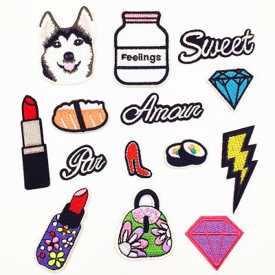 China 3D Embroidery Wolf Patch, Food Patches, Sushi Badges Applique For Apparel XW-19123156 for sale