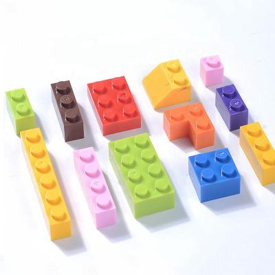 China 1000PCS Building Block Building Toy Wholesale Sales Sets Children Education Plastic DIY Toy Games for sale