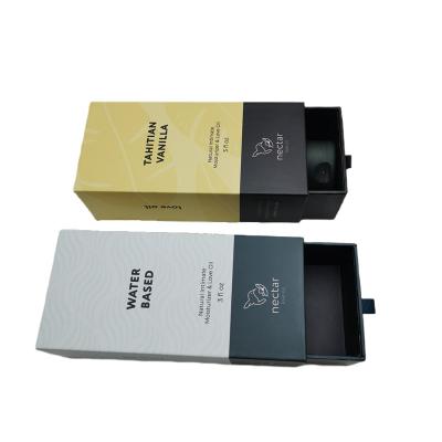 China Materials Recycled Cosmetic Paper Packaging Box For Perfume Bottle Packaging for sale