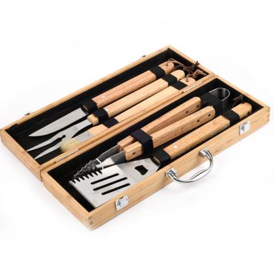 China Hot Selling Easily Cleaned BBQ Grill 6pcs Set, BBQ Accessories Tool Kit with Bamboo Box for sale