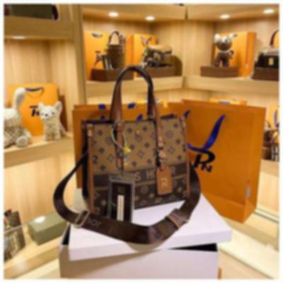 China Famous Fashion Brand Design Bags With Logo Original High Quality Ladies Luxury Cross - Body Fashion Shoulder Bag Handbag for sale