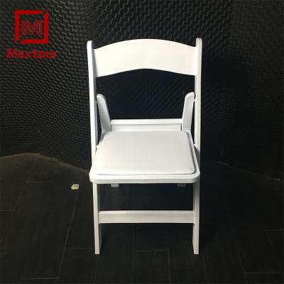 China Popular Cheap White Used Folding Folding Wedding Chairs For Outdoor Wedding Party for sale