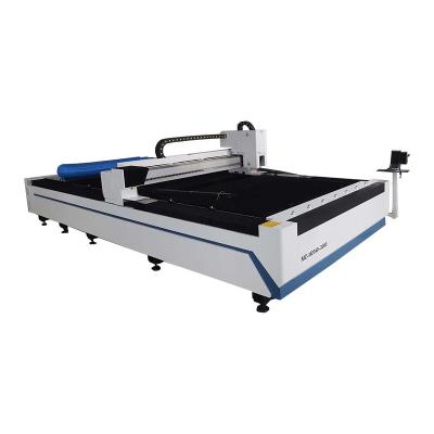 China Water-cooled 2023 economical 1kw 2kw 3kw 4kw fiber raycus laser cutting machine for cutting sheet metal for sale