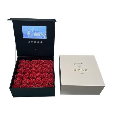 China Factory Europe 7.0 Inch Video Presentation Boxing Directly With TFT LCD Screen Flower Video Gift Box Package for sale