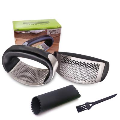 China AMZ Shopee TikTok Viable Wish Manual Hot Sale Stainless Steel Garlic Press Ginger Crusher Kitchen Tools Gadgets With Peeler Brush for sale