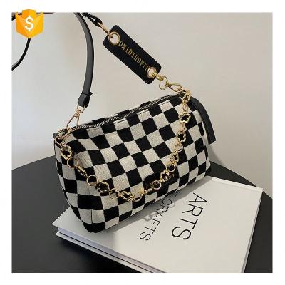 China OEM Multifunctional Factory Purpose Shoulder Bags Bulk Wholesale Embossed Women Handbags PU Leather Bag Armpit Handbags for sale