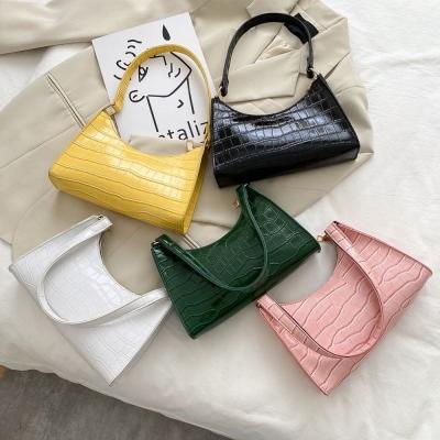 China 2021 fashion retro fashion shopping bag women's exquisite casual totes shoulder bags solid color female leather chain handbag for women for sale