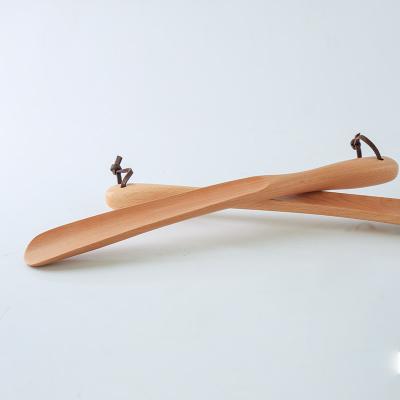 China Homeware Shoehorn Shoe Pusher Long Handle Lengthened Shoe Short Enclosure Stick Wooden Handle Household Shoe Pump for sale