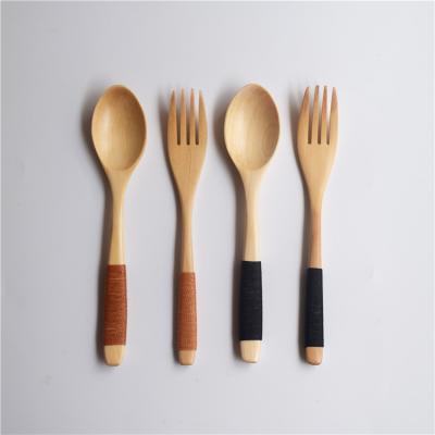 China Phoebe Wooden Travel Utensils Cutlery Spoon Fork Portable Reusable Reusable Dinnerware Set for sale