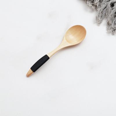 China Sustainable Mini Phoebe Spoons Wooden Cooking Spoons Japanese Style Kitchen Utensil Tied Line Long Handle Wooden Spoon for sale