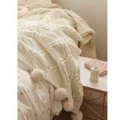 China High Quality and Wealth in Ornamental Solid 130x160CM Deep Knit Reversible Couch Blanket Pompom Chenille Plush Throw Blanket for sale