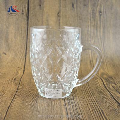 China Sustainable 540 550ml Wholesale Beer Mug Glass With Handle Drinkware HF25631-19K217 for sale