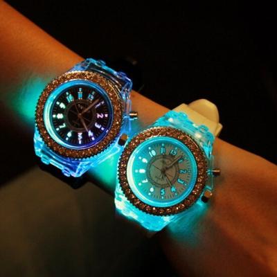 China Crystal Dial 100% Silicone Strap Moon Phase New Led Luminous Watches Geneva Sport Watch Led Light Couples Watch Student Watch for sale