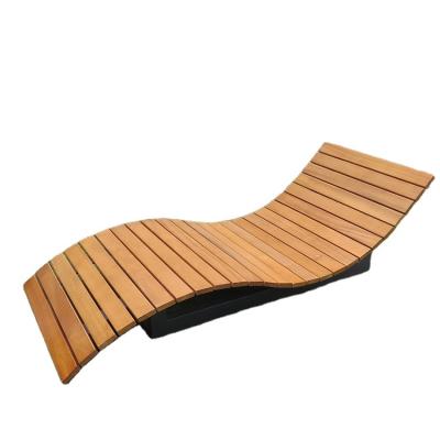 China Factory Wholesale Modern Urban Outdoor Hotel Wooden Chaise Lounge Pool Side Teak Sun Wooden Sofa Manufacturer for sale