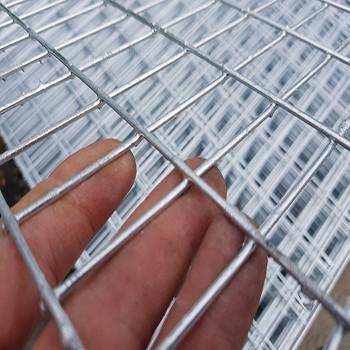 China Sell Well New Type  2x1x1 Galvanized Welded Gabion Box Iron Wire Mesh Retaining Wall Welded Gabion Mesh for sale