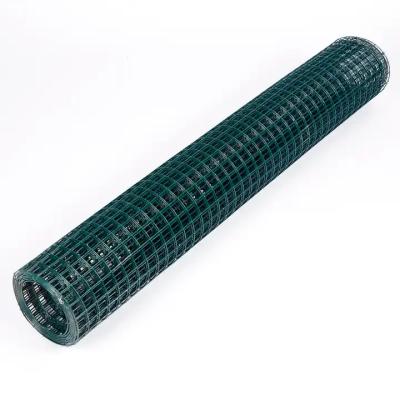 China Square Hole 16 Gauge 2X2 4X4 Fencing Net Iron Wire Mesh Pvc Coated Welded Wire Mesh Roll for sale