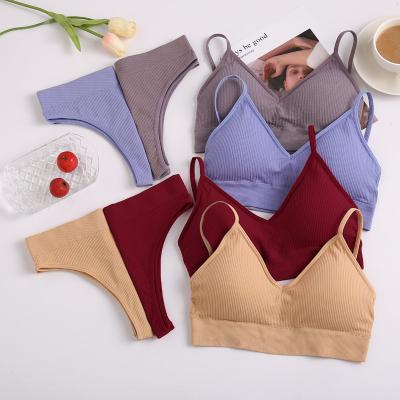 China Factory Wholesale Seamless Bra Set Push Up Women Bra Panties Thong Set Fitness Bra And Panty Set for sale