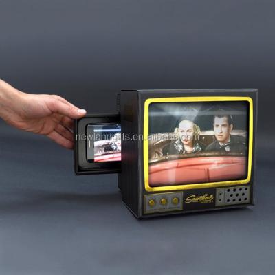 China Smartphone Screen Magnifier Vintage TV Mobile Phone Screen Magnifier For The Elderly for sale